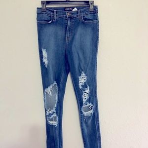 Fashion Nova ripped jeans size 9